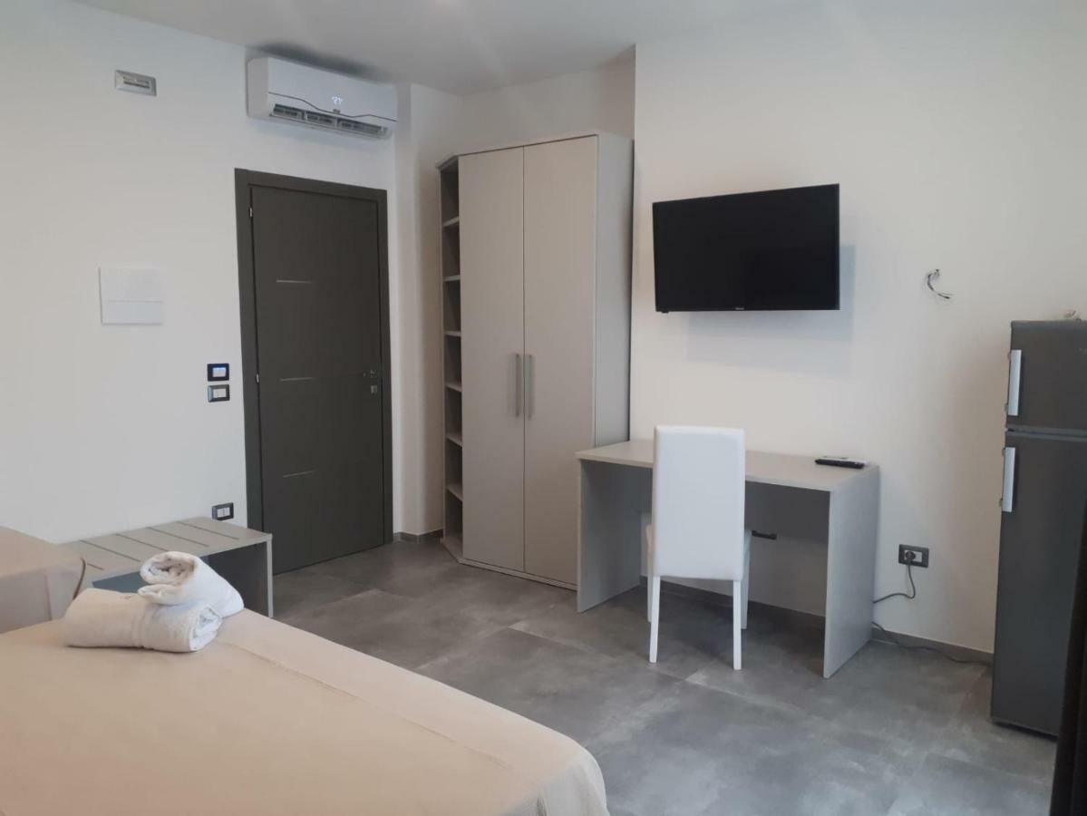 Marebed Apartments & Rooms Порто-Чезарео Экстерьер фото